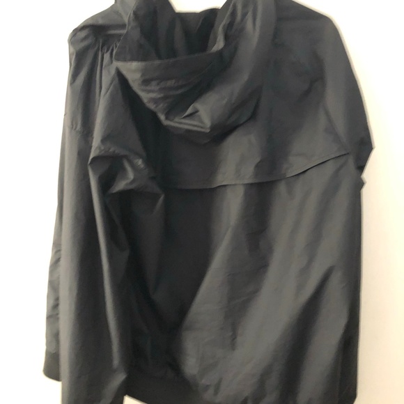 Nike Men's Black Windrunner Jacket Size M - Picture 2 of 4
